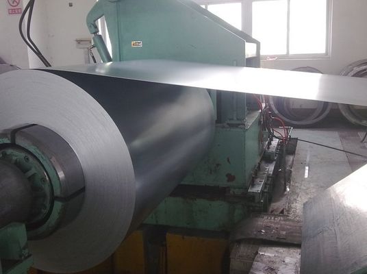 سقف راه راه GI فولاد کویل ضد خوردگی عایق حرارتی صفحه فولادی گالوالوم