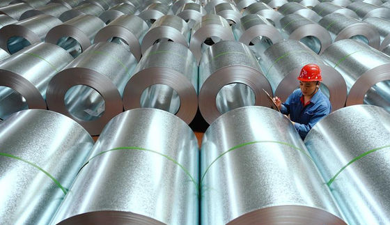 سقف راه راه GI فولاد کویل ضد خوردگی عایق حرارتی صفحه فولادی گالوالوم