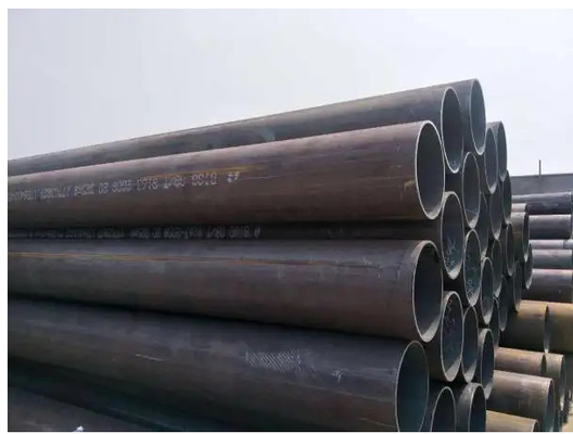 لوله های دیگ بخار کربن فولادی بدون درز ASTM A192 63.5mm x 2.9mm